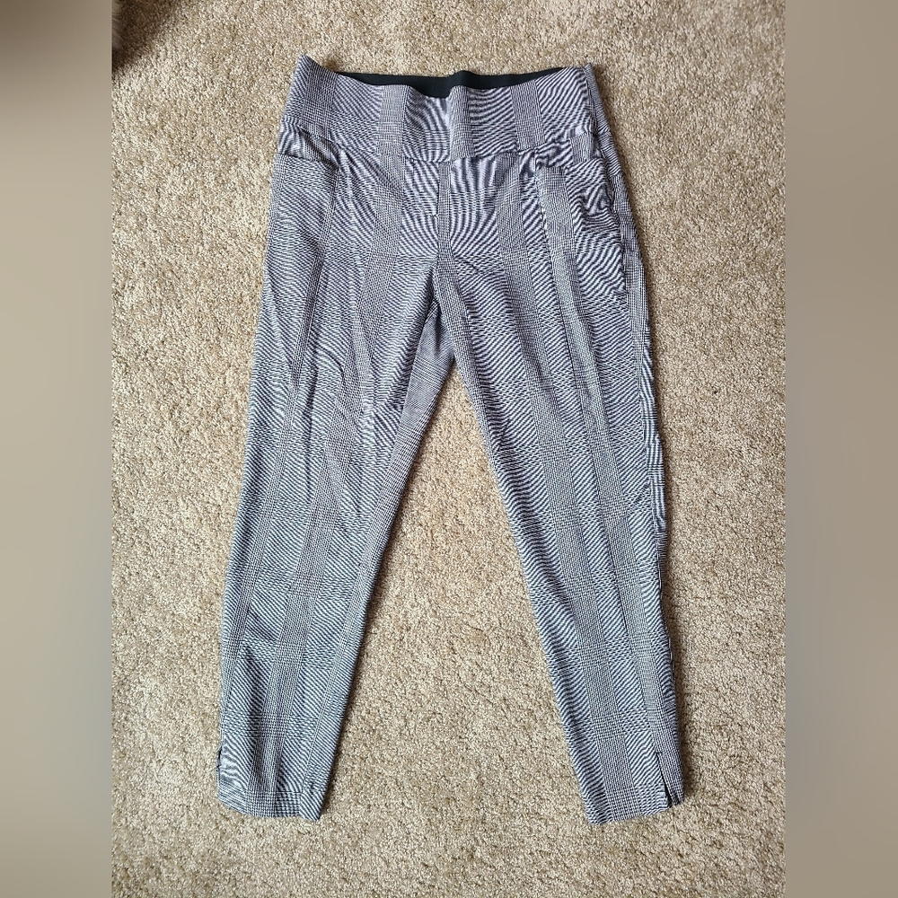 capri dress pants